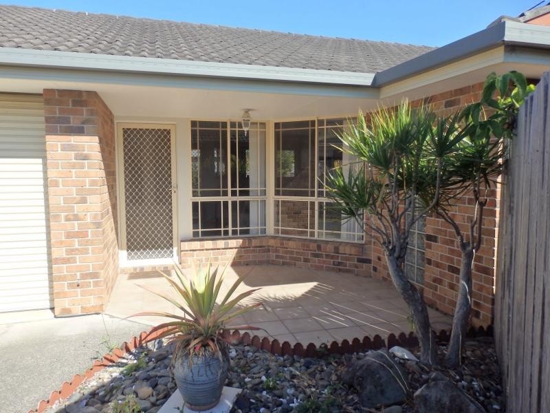 2/5 Eeley Close, Coffs Harbour NSW 2450