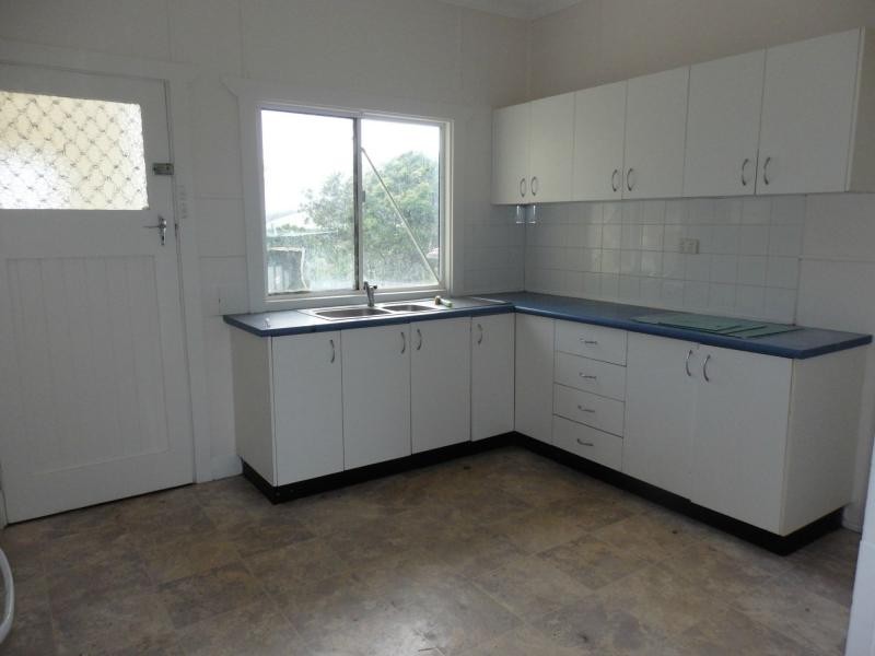 28 Ocean Street, Woolgoolga NSW 2456