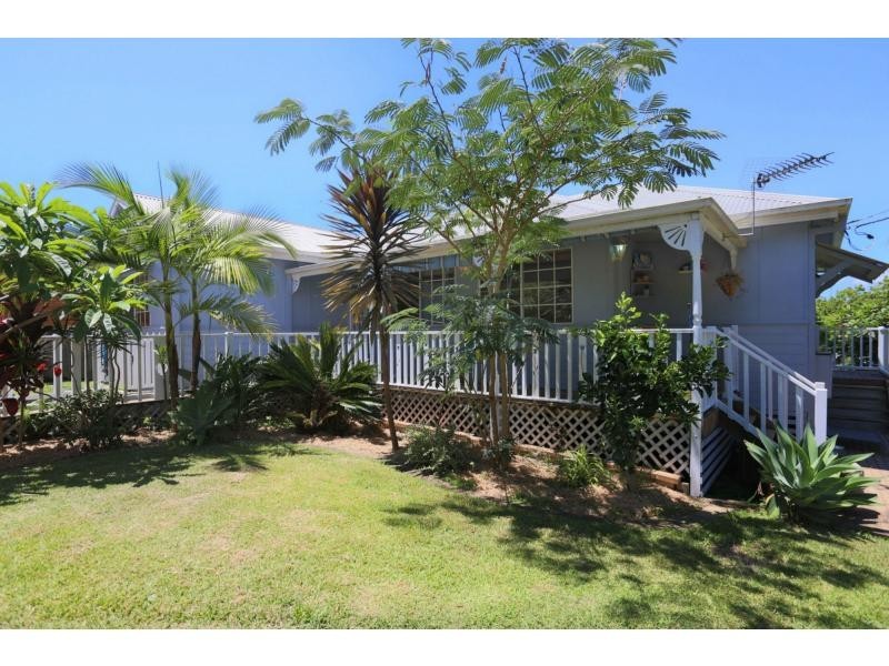 32 Halls Road, Coffs Harbour NSW 2450