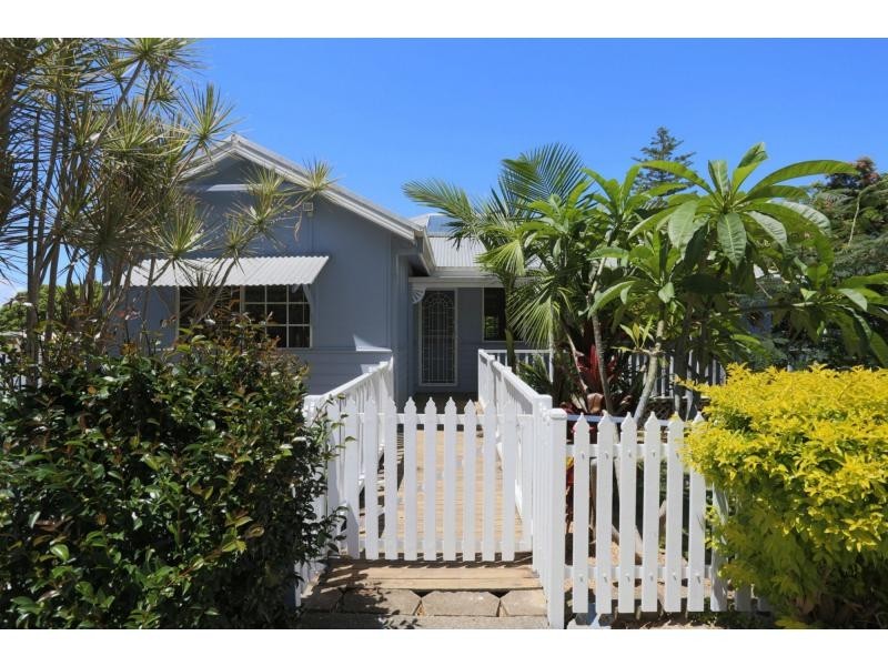 32 Halls Road, Coffs Harbour NSW 2450