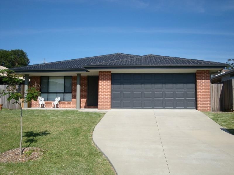 24 Ellis Crescent, Coffs Harbour NSW 2450