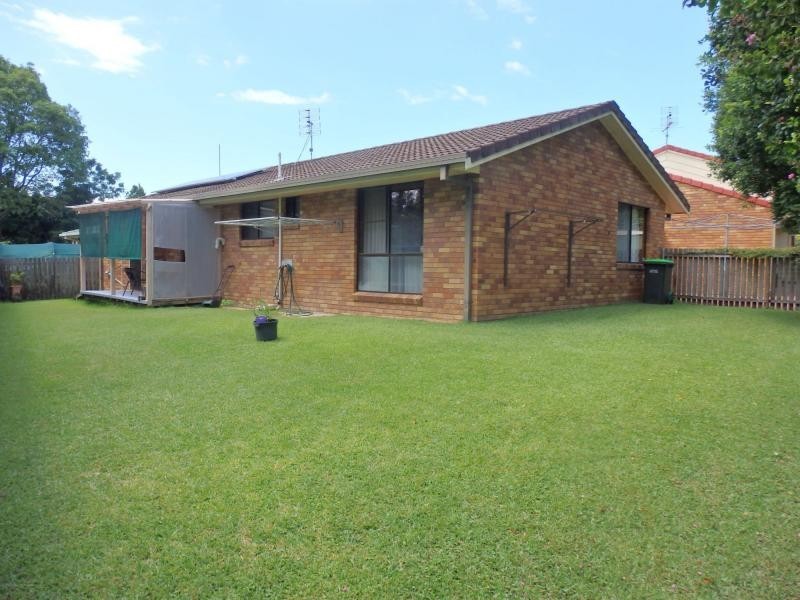 2/4 Bardsley Crescent, Toormina NSW 2452