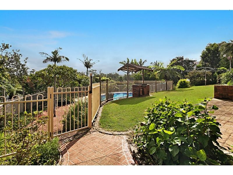 31 Perry Drive, Coffs Harbour NSW 2450