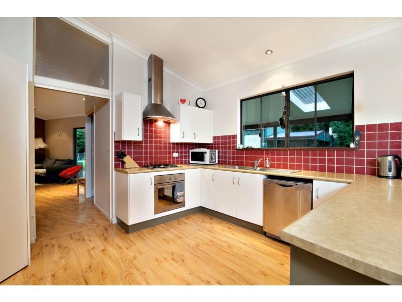 221 Braford Drive, Bonville NSW 2441