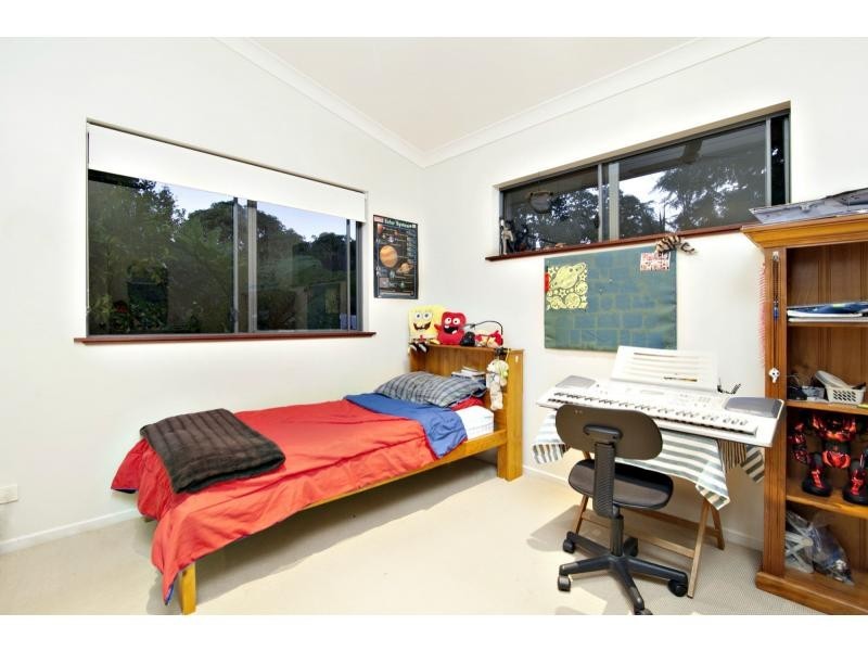 221 Braford Drive, Bonville NSW 2441