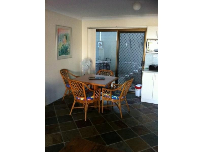 14 Emerald Avenue, Sapphire Beach NSW 2450