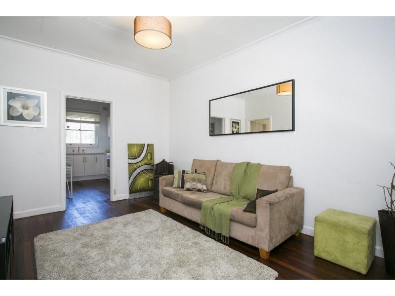 3/15 Waymouth Avenue, Glandore SA 5037