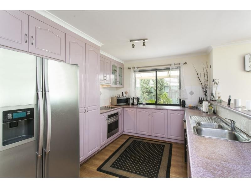 8 Skipper Close, Hallett Cove SA 5158