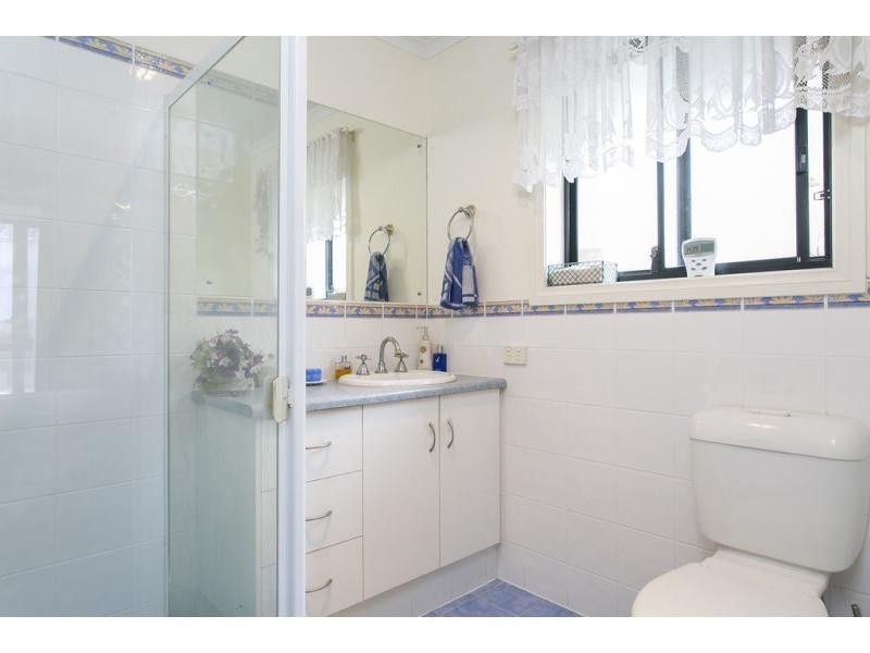 8 Skipper Close, Hallett Cove SA 5158