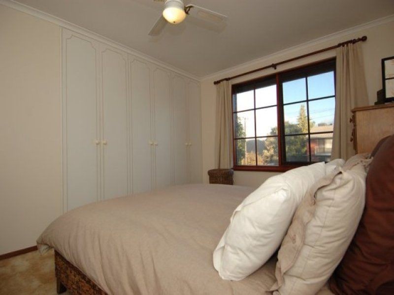 1/6 Wallala Avenue, Park Holme SA 5043