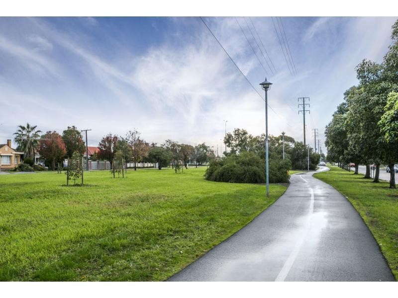 36 Birdwood Terrace, North Plympton SA 5037