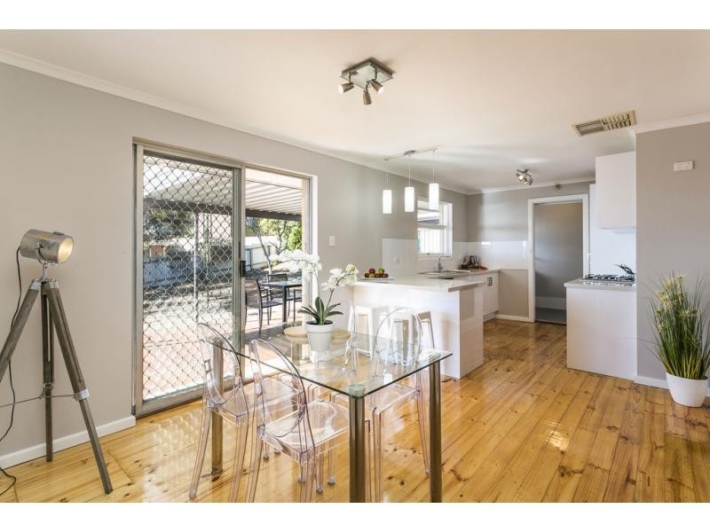 34 Bounty Road, Hallett Cove SA 5158