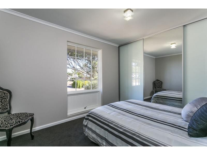 34 Bounty Road, Hallett Cove SA 5158