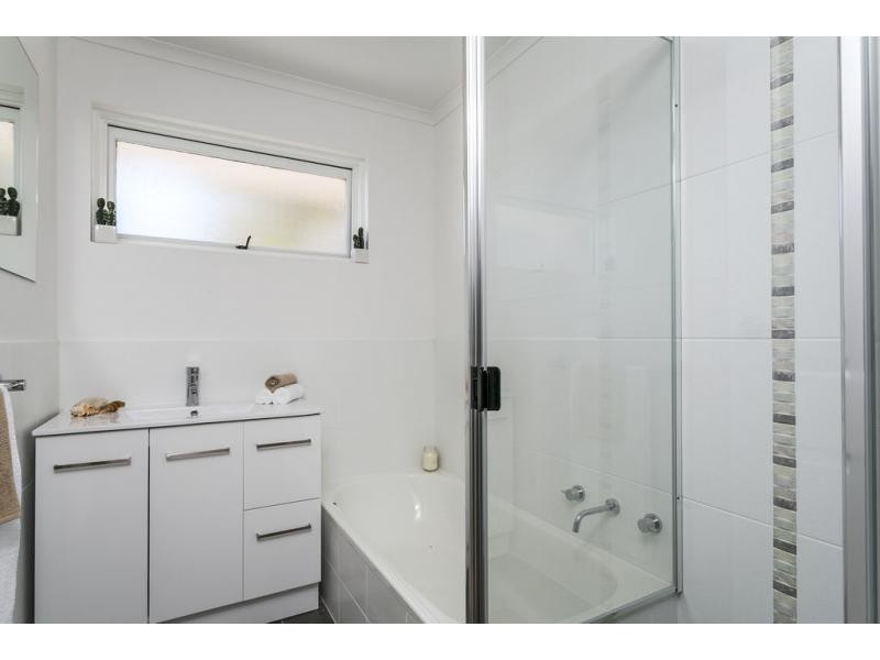 34 Bounty Road, Hallett Cove SA 5158