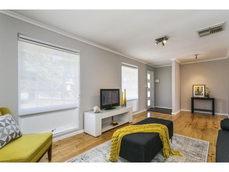 34 Bounty Road, Hallett Cove SA 5158