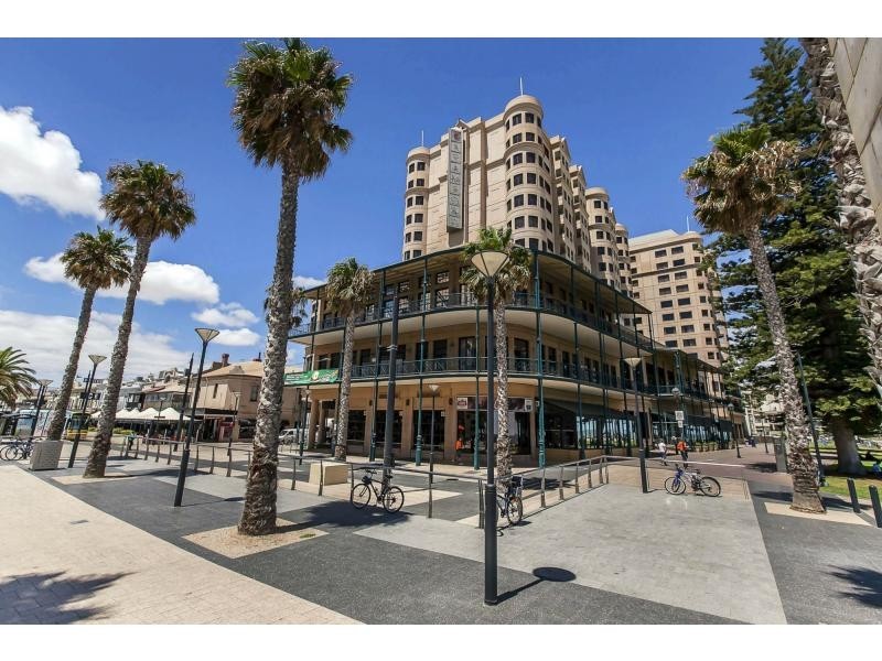 26 & 25/18 Moseley Street, Glenelg SA 5045