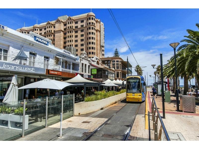 26 & 25/18 Moseley Street, Glenelg SA 5045