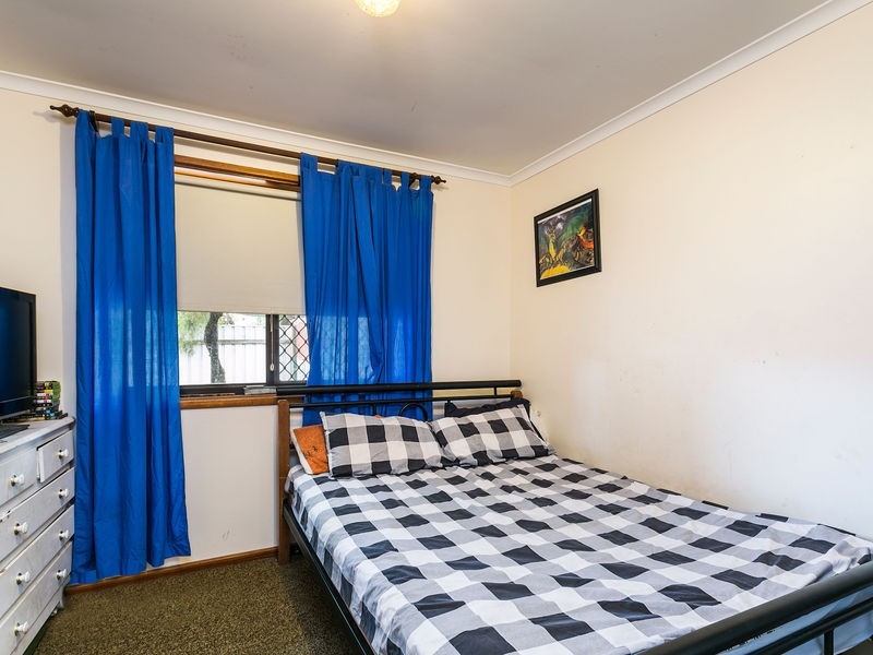 12 Spruce Avenue, Aberfoyle Park SA 5159