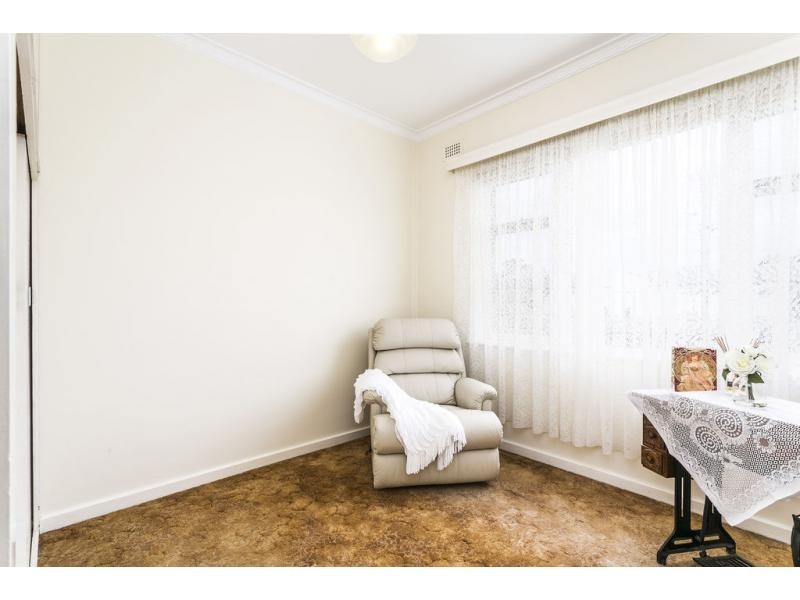 94 Oaklands Road, Glengowrie SA 5044