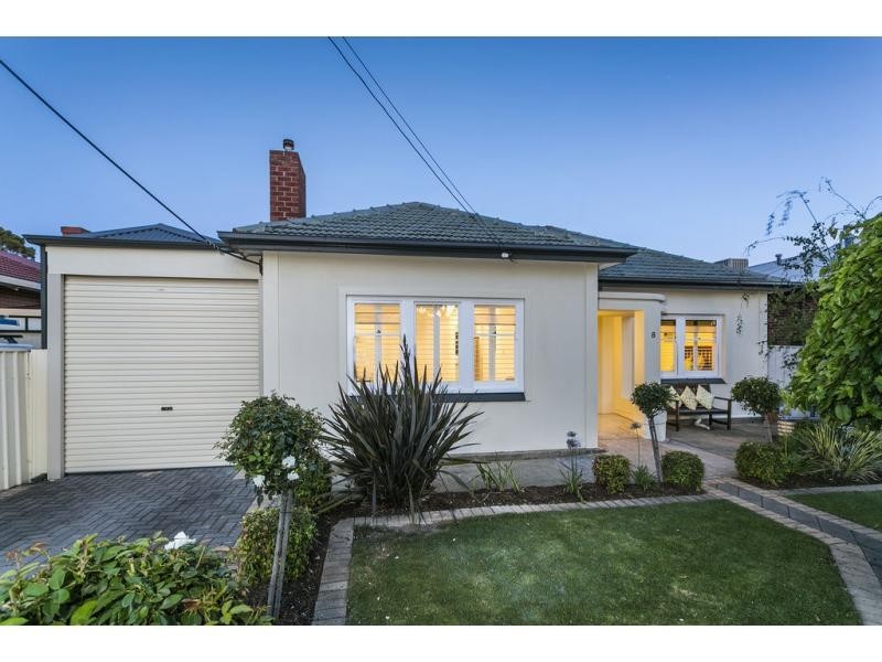 8 Jeanes Avenue, Glenelg North SA 5045