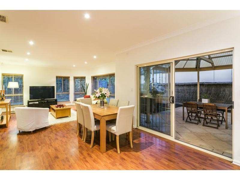 40 Stanford Avenue, Novar Gardens SA 5040