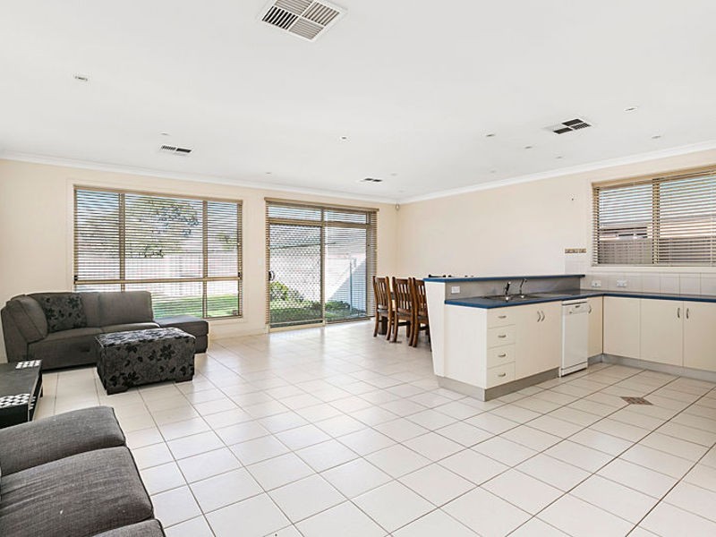 3A Fortrose Avenue, Seaton SA 5023