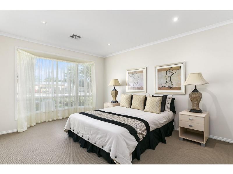 92 Sturt Road, Warradale SA 5046