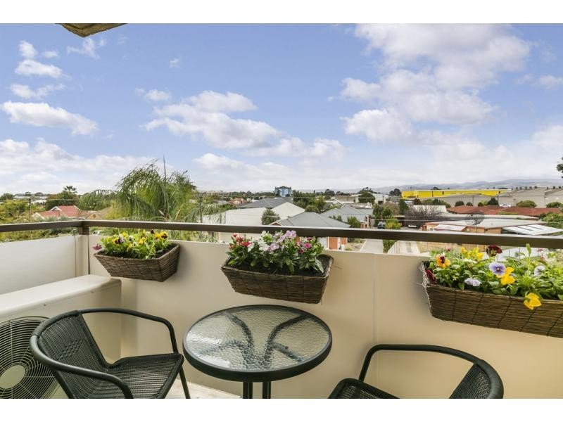 11/40 Chatham Road, Keswick SA 5035