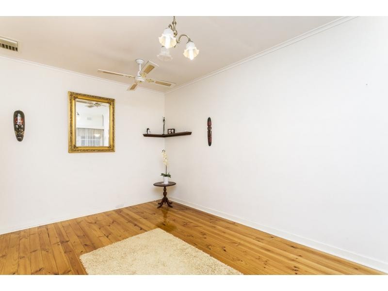 4/13 Waymouth Avenue, Glandore SA 5037
