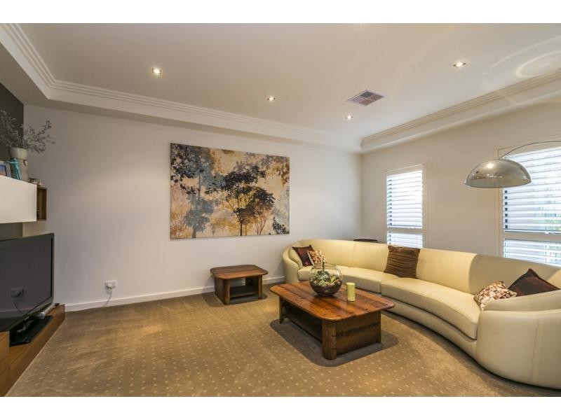 32 Leicester Street, West Richmond SA 5033