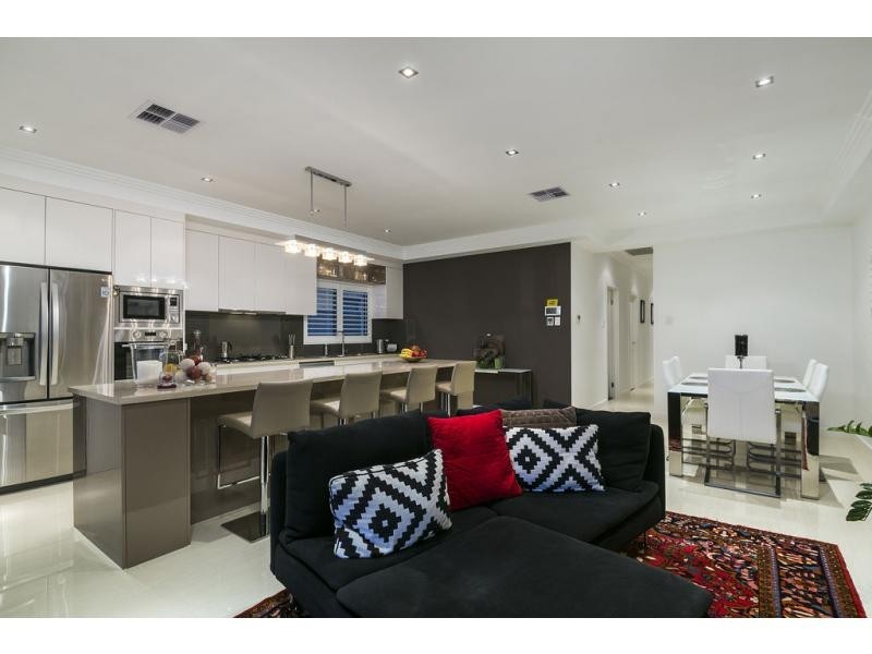32 Leicester Street, West Richmond SA 5033