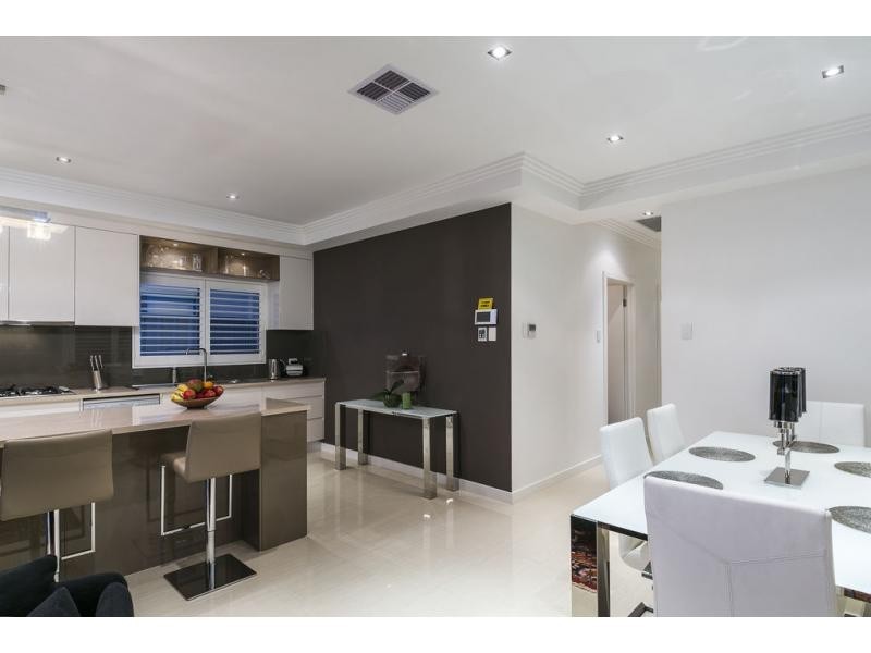 32 Leicester Street, West Richmond SA 5033