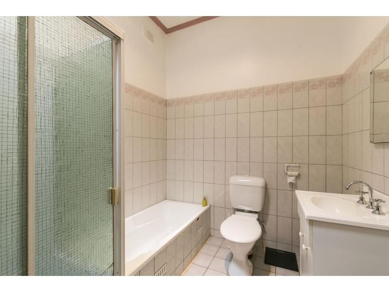 1 Ruthven Avenue, Glandore SA 5037