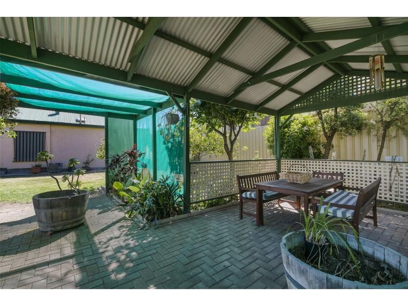 1 Ruthven Avenue, Glandore SA 5037