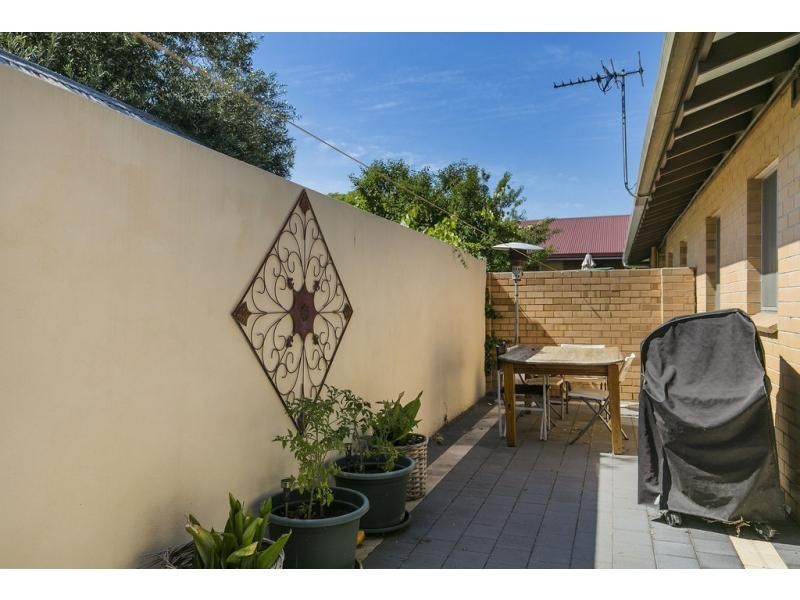 2/562 Anzac Highway, Glenelg East SA 5045