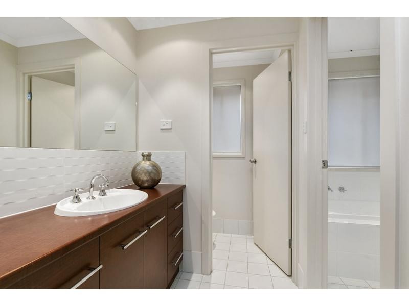 29 Bayley Circuit, Trott Park SA 5158