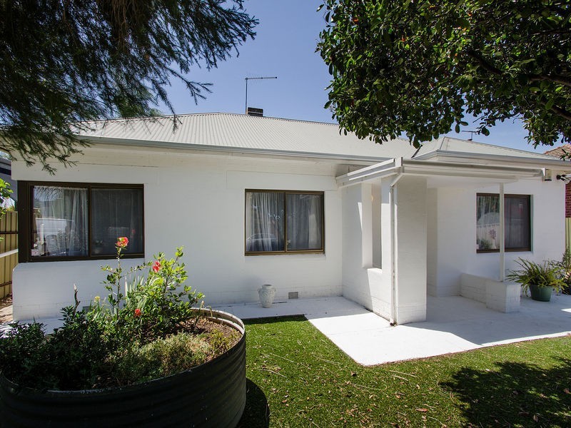 62 Dingera Avenue, North Plympton SA 5037