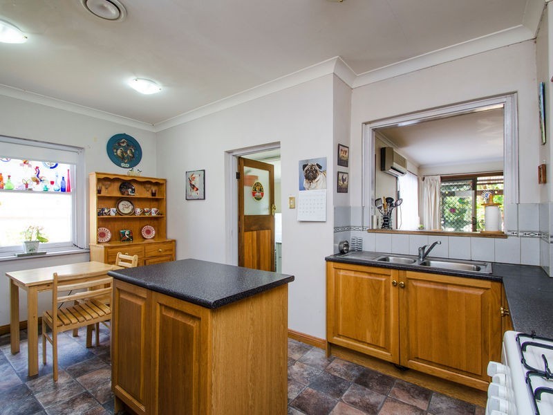 62 Dingera Avenue, North Plympton SA 5037