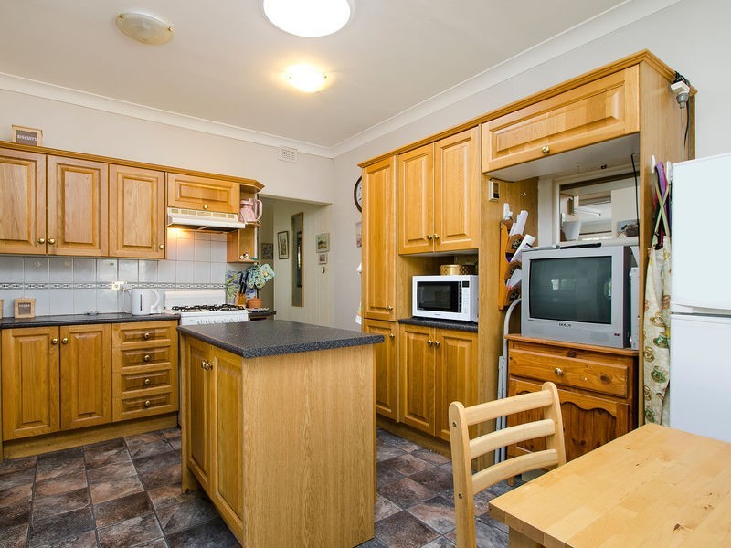 62 Dingera Avenue, North Plympton SA 5037