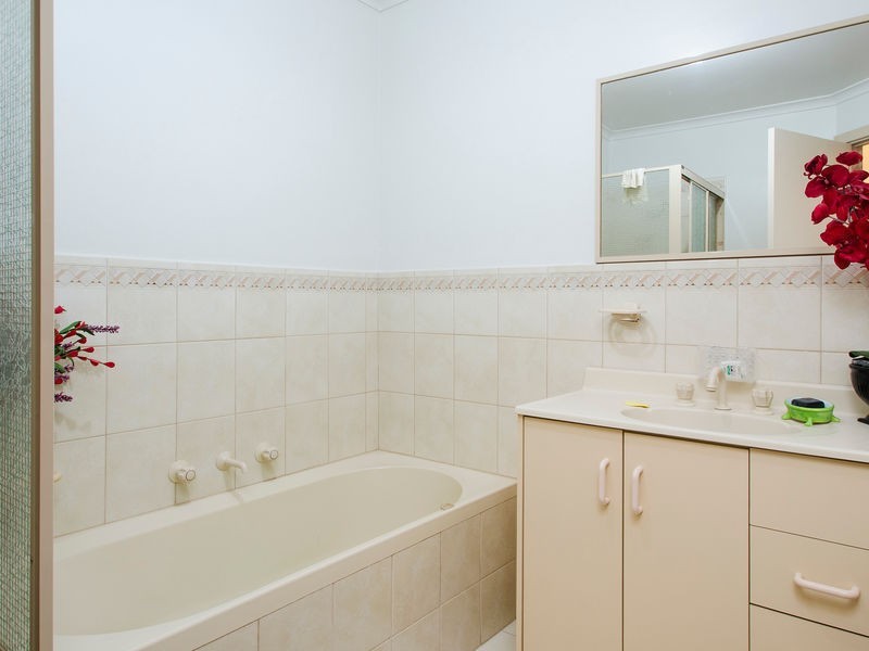 2/146 Raglan Avenue, South Plympton SA 5038