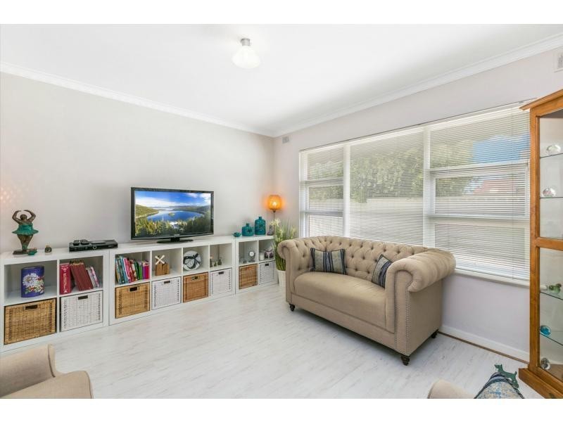 1/3 Waymouth Avenue, Glandore SA 5037