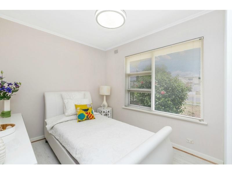 1/3 Waymouth Avenue, Glandore SA 5037