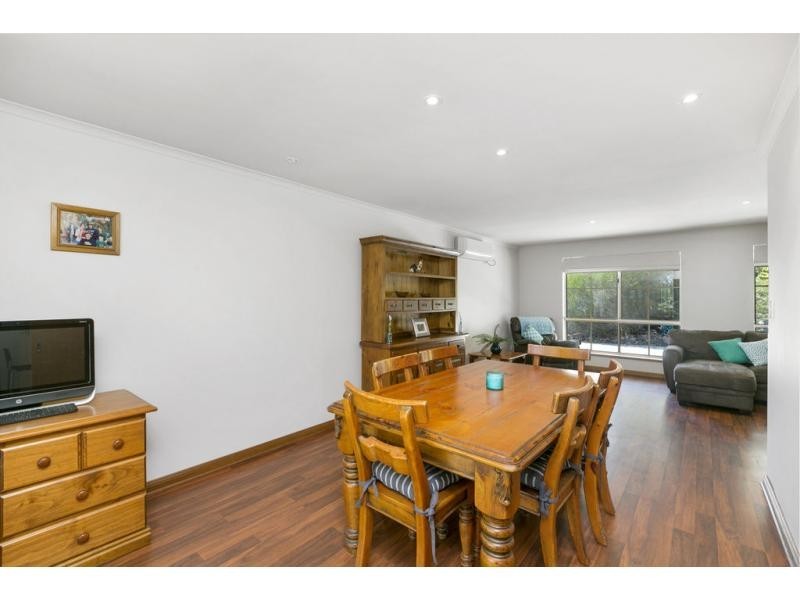 40 Knox Drive, Woodcroft SA 5162