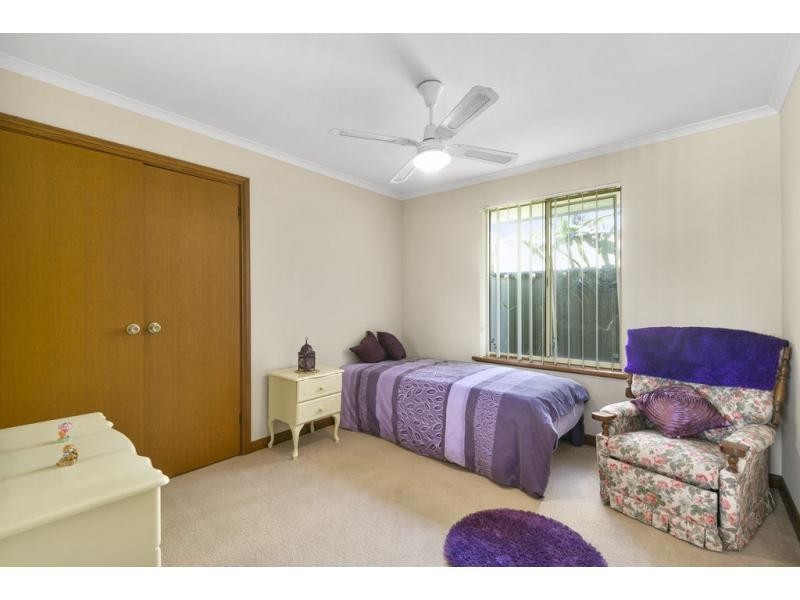 40 Knox Drive, Woodcroft SA 5162