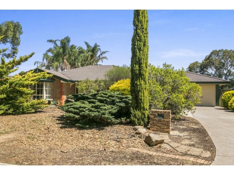 40 Knox Drive, Woodcroft SA 5162