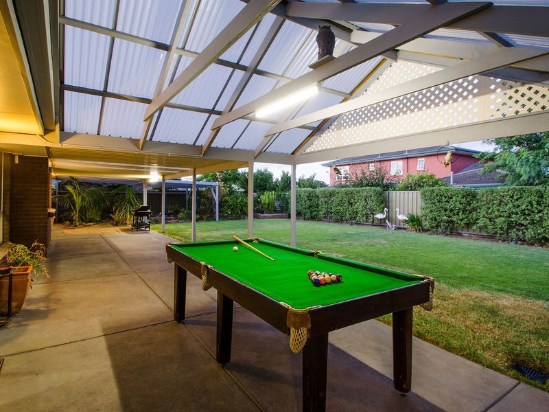 26 Siegersdorf Crescent, Old Reynella SA 5161