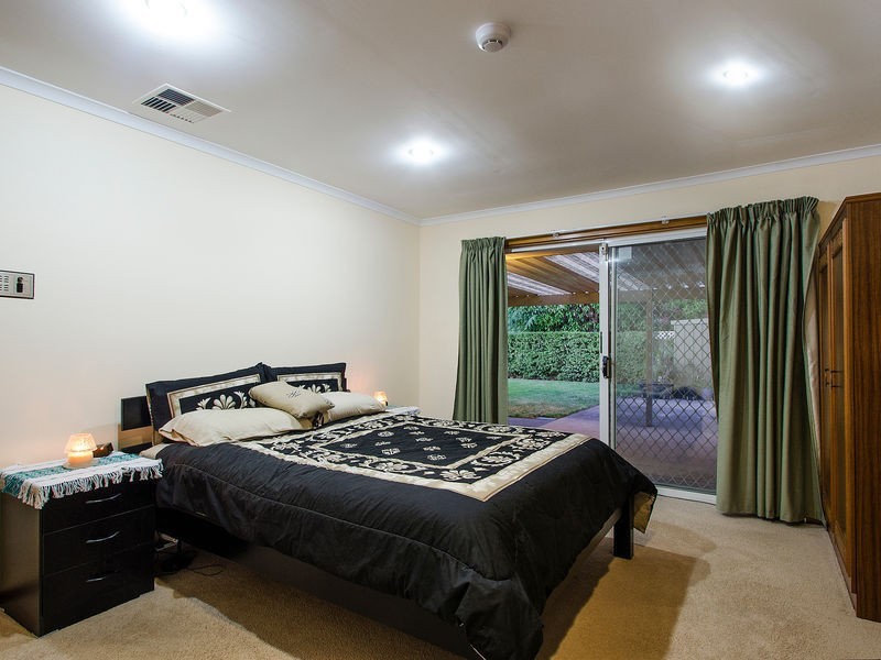 26 Siegersdorf Crescent, Old Reynella SA 5161