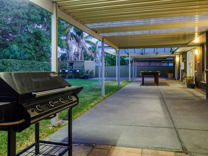 26 Siegersdorf Crescent, Old Reynella SA 5161