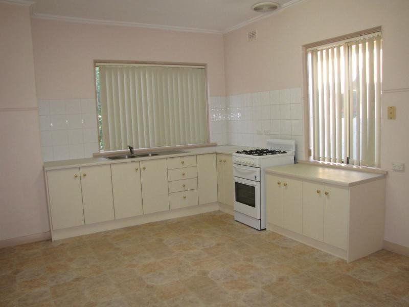 15 Mooringe Avenue, Plympton SA 5038