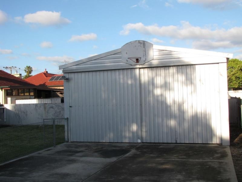 15 Mooringe Avenue, Plympton SA 5038